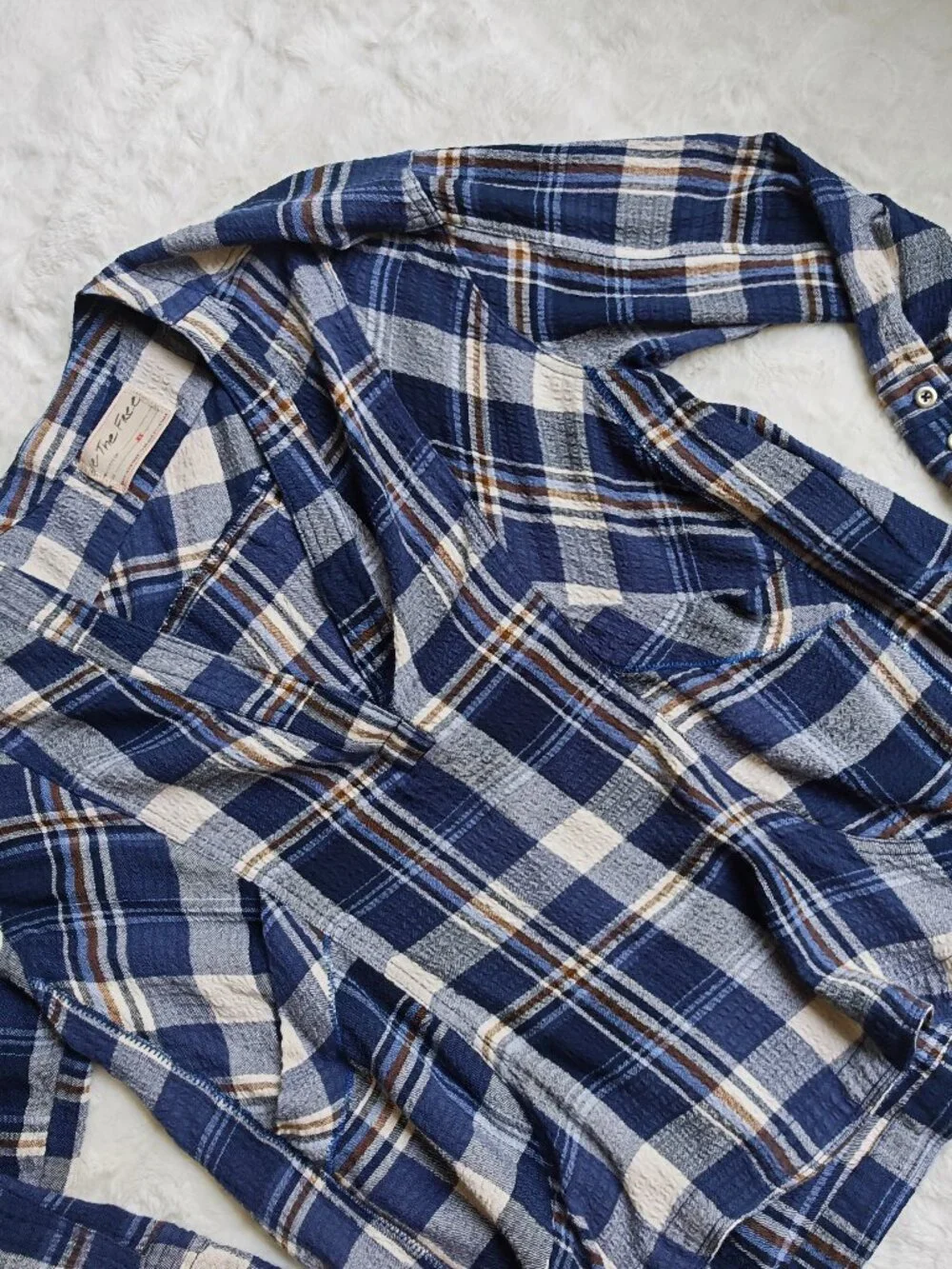 Free People We The Free By The Shore Plaid Shirt XS Blue Oversized V-Neck Pullov